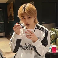 fwb hyunjin