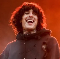 021 OLIVER SYKES