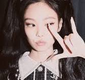 6-Jennie Kim