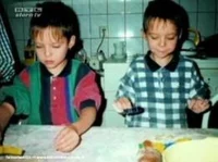 Bill and Tom brother