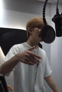 Seungmin- phone call