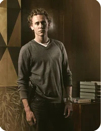 Tom Hiddleston
