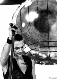 Dave gahan 