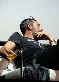 Jeffrey dean morgan