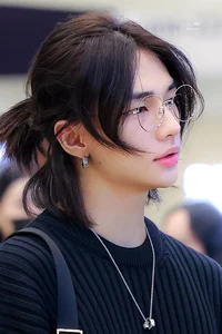 Hwang Hyunjin