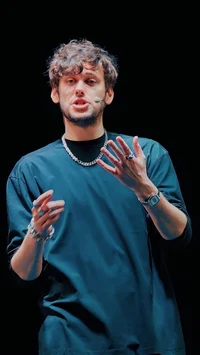 Антон шастун 