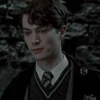 03- Tom Riddle