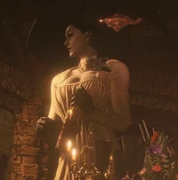 01-Alcina Dimitrescu