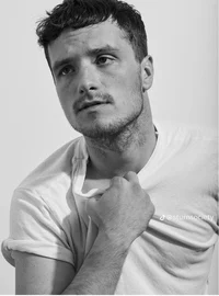 Josh Hutcherson 