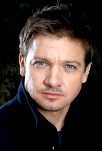 Jeremy Renner 