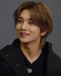 Joshua Hong 