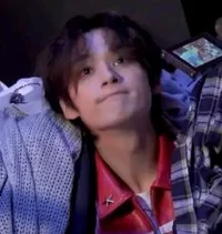 Lee know 