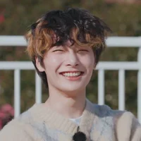 Yang Jeongin AU