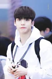 Jeong Yunho