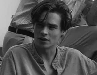 Robert sean leonard