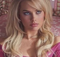 Margot Robbie