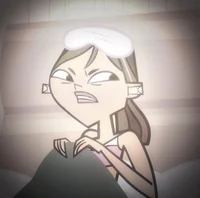 courtney - gwourtney