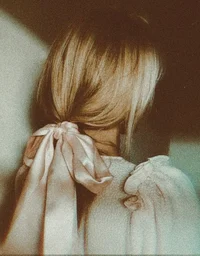 Elena Fulbright