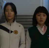 Ha-ri and Min-ji