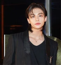 Hwang Hyunjin