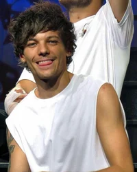 Louis Tomlinson 
