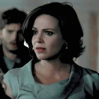 REGINA MILLS