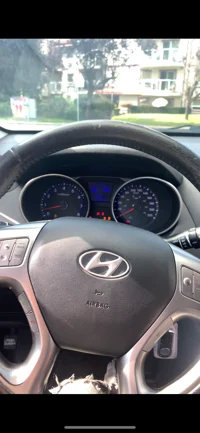 Hyundai Tuscon