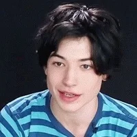 Ezra Miller 