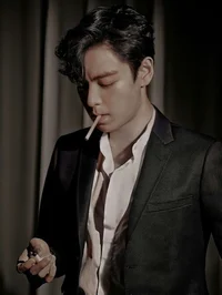 TOP - CHOI SEUNGHYUN