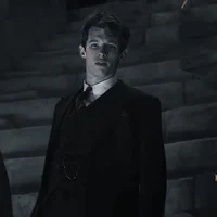 Theseus Scamander