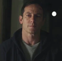 Jason Isaacs