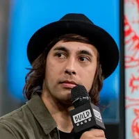 Vic Fuentes