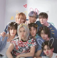 Stray Kids