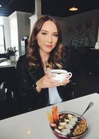Hailie jade 
