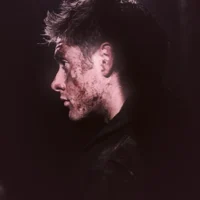 01 DEAN WINCHESTER