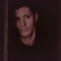 01 DEAN WINCHESTER