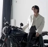 Hwang Hyunjin