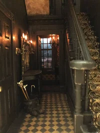 01 Grimmuald Place