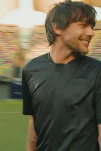 Louis Tomlinson 
