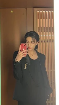 Hwang Hyunjin