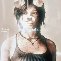 Puppy Lara Croft 