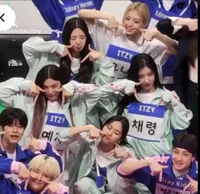 ITZY AND STRAY KIDS
