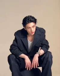 Hwang Hyunjin