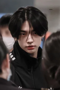Hwang Hyunjin