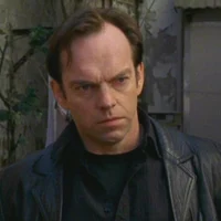 Hugo Weaving
