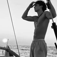 AGE GAP Brothers Bsf