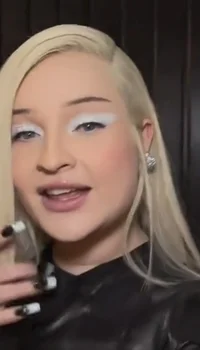 kim petras