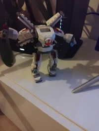 White shooter mech
