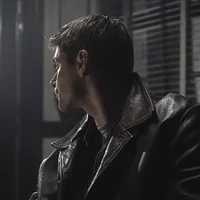 DEAN WINCHESTER 