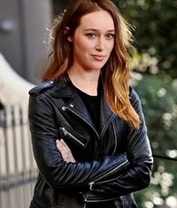 Alycia Debnam-Carey 